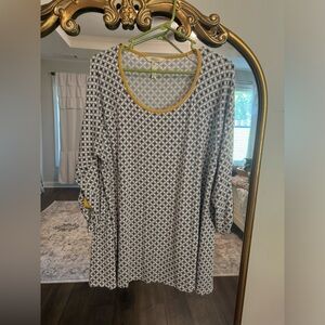Matilda Jane gold and black top- size XXL